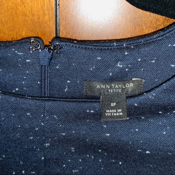 ANN TAYLOR Speckled Ponte Flounce Sheath Dress - Picture 7 of 8